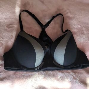 Victoria ' s secret push up front close bra